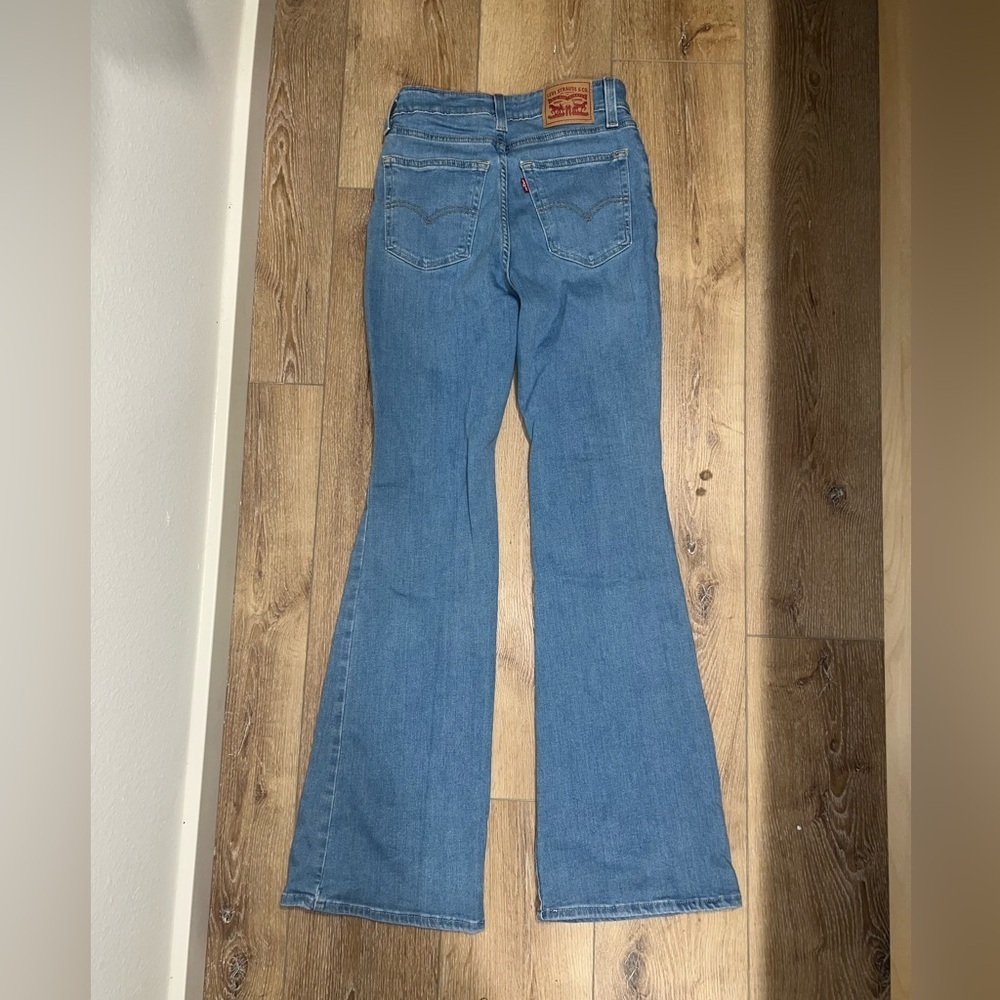 Women’s Levi’s 726 High Rise Flare Light Blue Distressed Jeans Size 26 - Picture 7 of 14